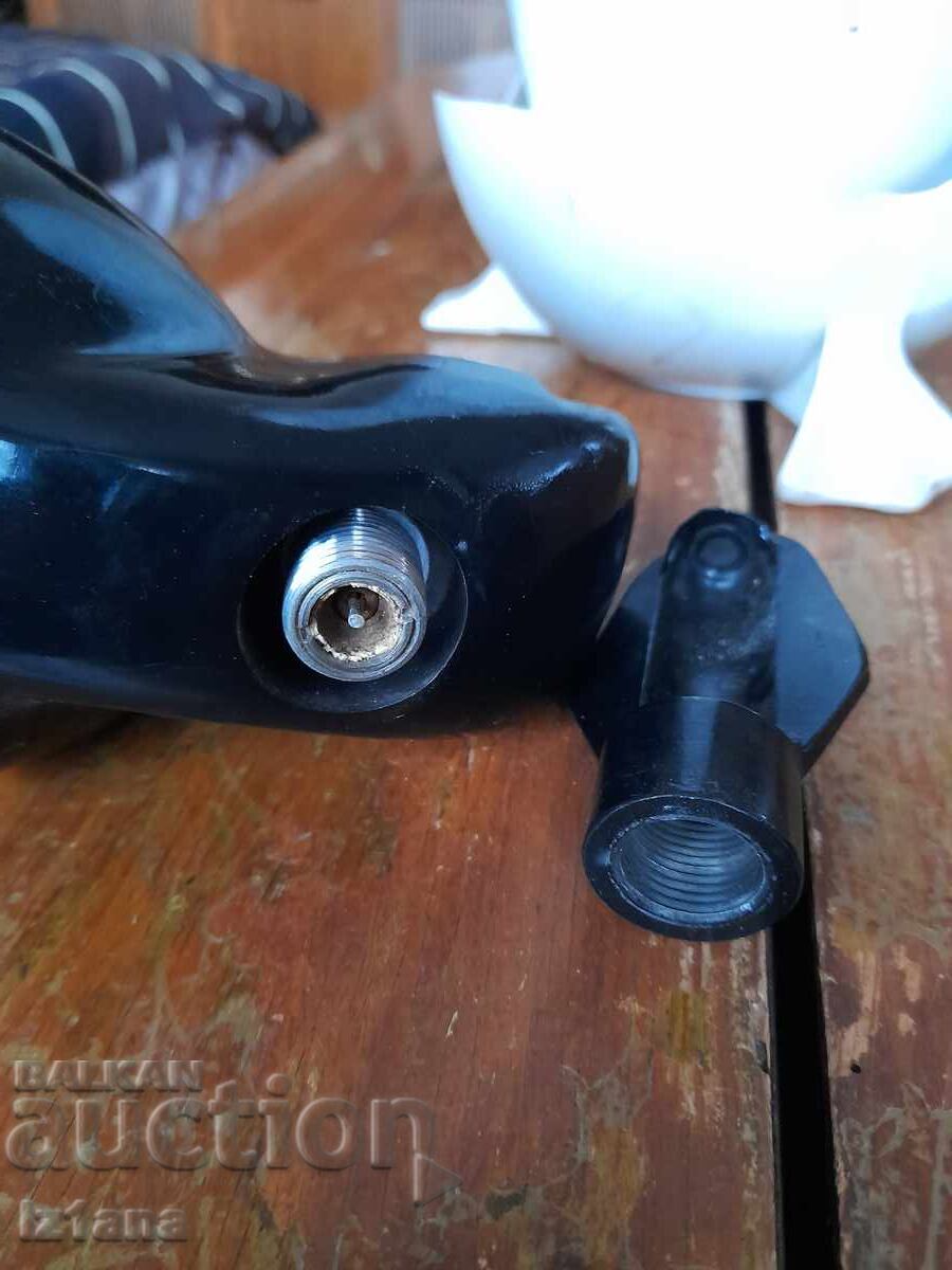 Old siphon Penguin - 7