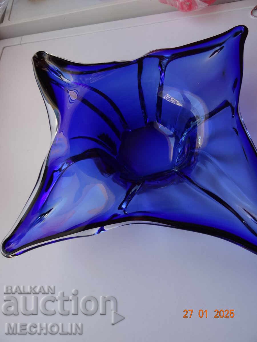 Auction OLD COLLECTIBLE MURANO GLASS FRUIT BOWL Auction OLD COLLECTIBLE MURANO GLASS FRUIT BOWL