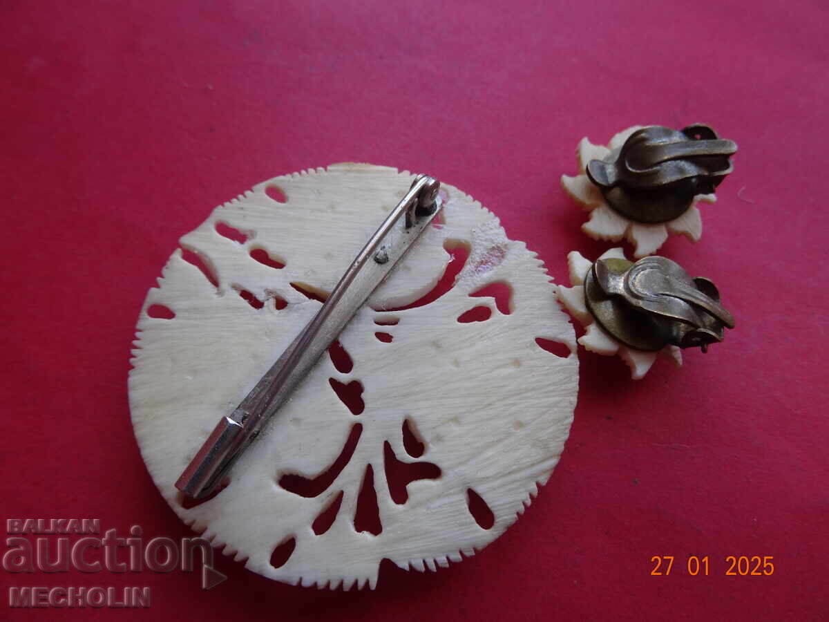 COLLECTIBLE BROOCH WITH EARRINGS - 5 COLLECTIBLE BROOCH WITH EARRINGS - 5