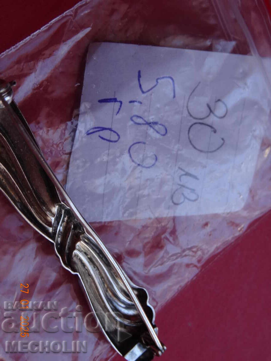 COLLECTIBLE SILVER BROOCH - 6 COLLECTIBLE SILVER BROOCH - 6