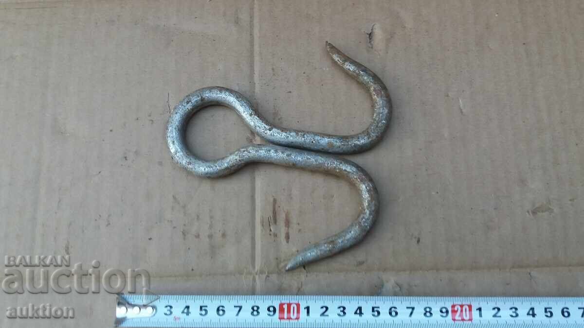 SOLID METAL HOOK, GRAB with price 4.99 BGN | € 2.55