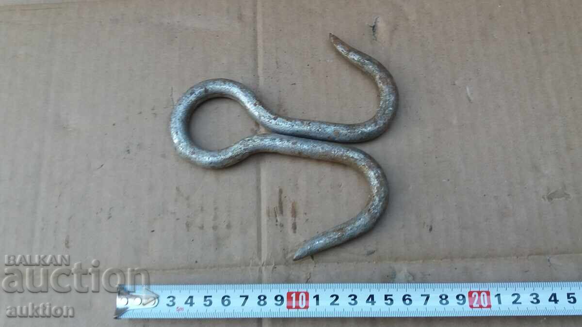 Auction  SOLID METAL HOOK, GRAB