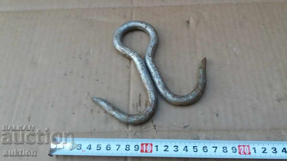Delivery of SOLID METAL HOOK, GRAB