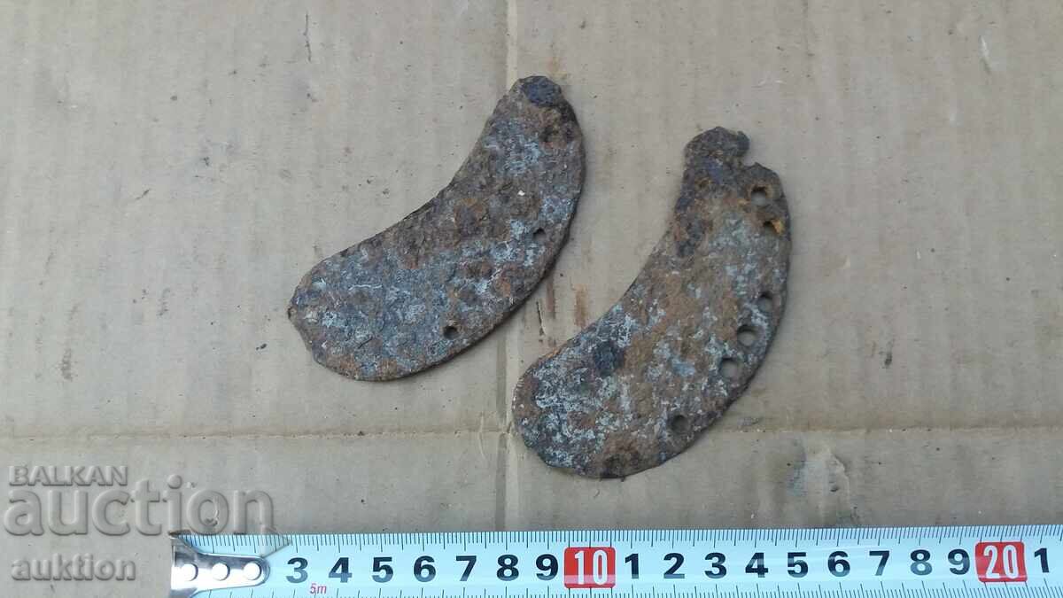 Auction OLD BUFFALO HORSESHOES -2 PCS Auction OLD BUFFALO HORSESHOES -2 PCS