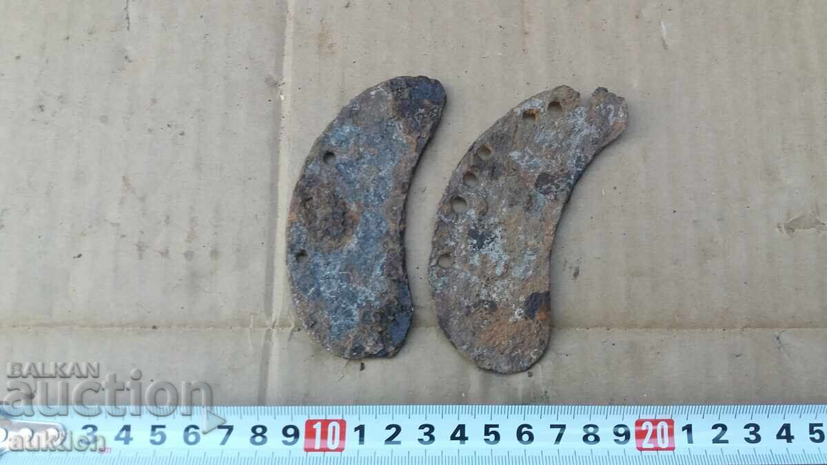 OLD BUFFALO HORSESHOES -2 PCS - 7 OLD BUFFALO HORSESHOES -2 PCS - 7