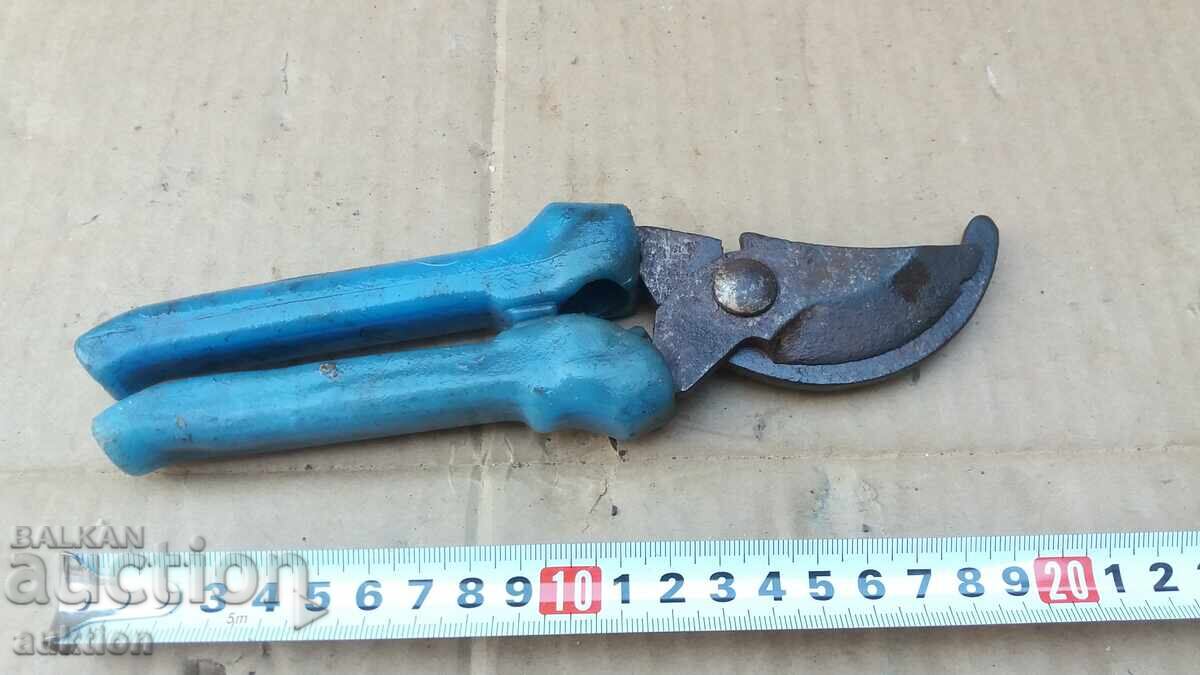 Доставка на СТАРА ЛОЗАРСКА НОЖИЦА Доставка на СТАРА ЛОЗАРСКА НОЖИЦА