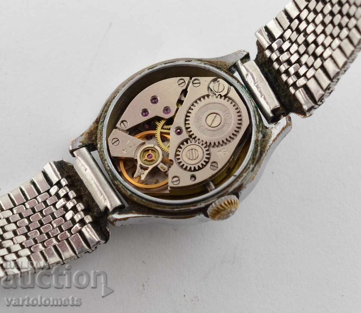 Women's watch ZARYA USSR - works with price 6.00 BGN | € 3.07