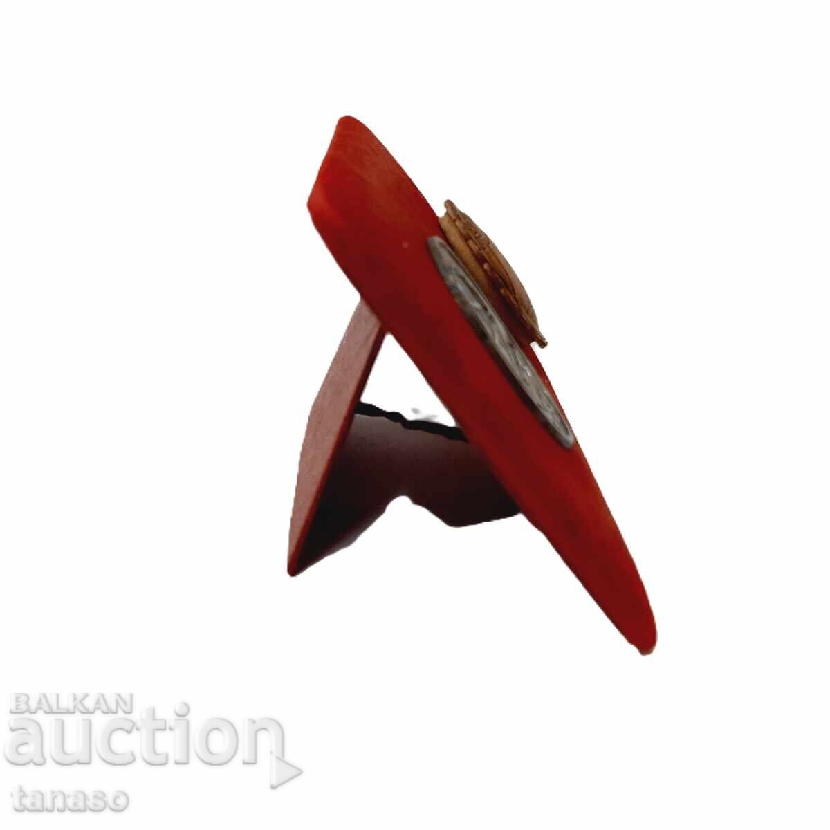 Delivery of Table plaque (15.3)