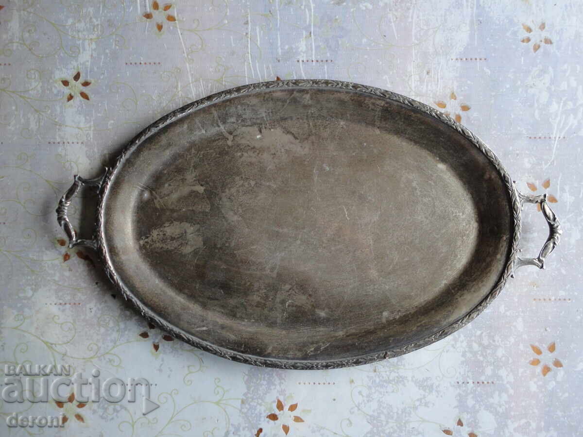 Delivery of Amazing silver-plated tray