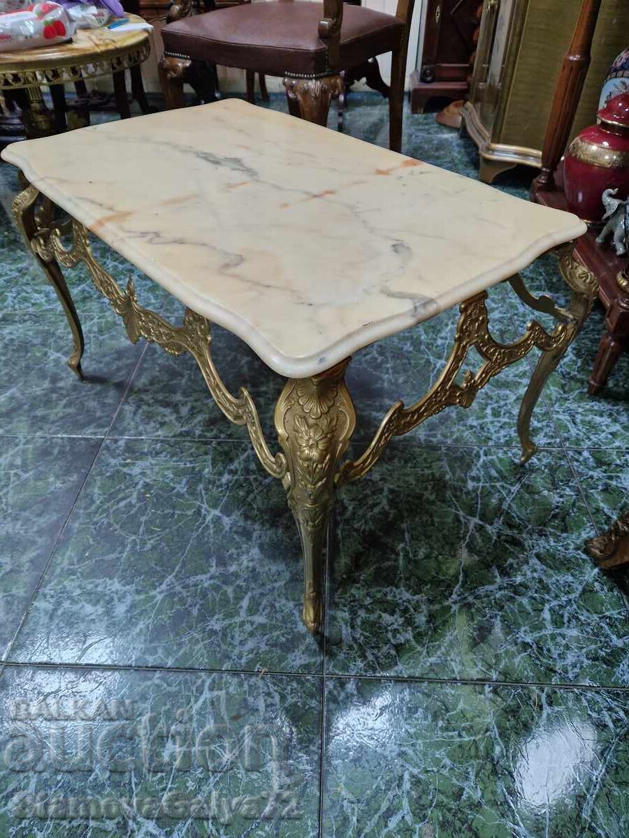 Auction  Beautiful Belgian bronze table with onyx