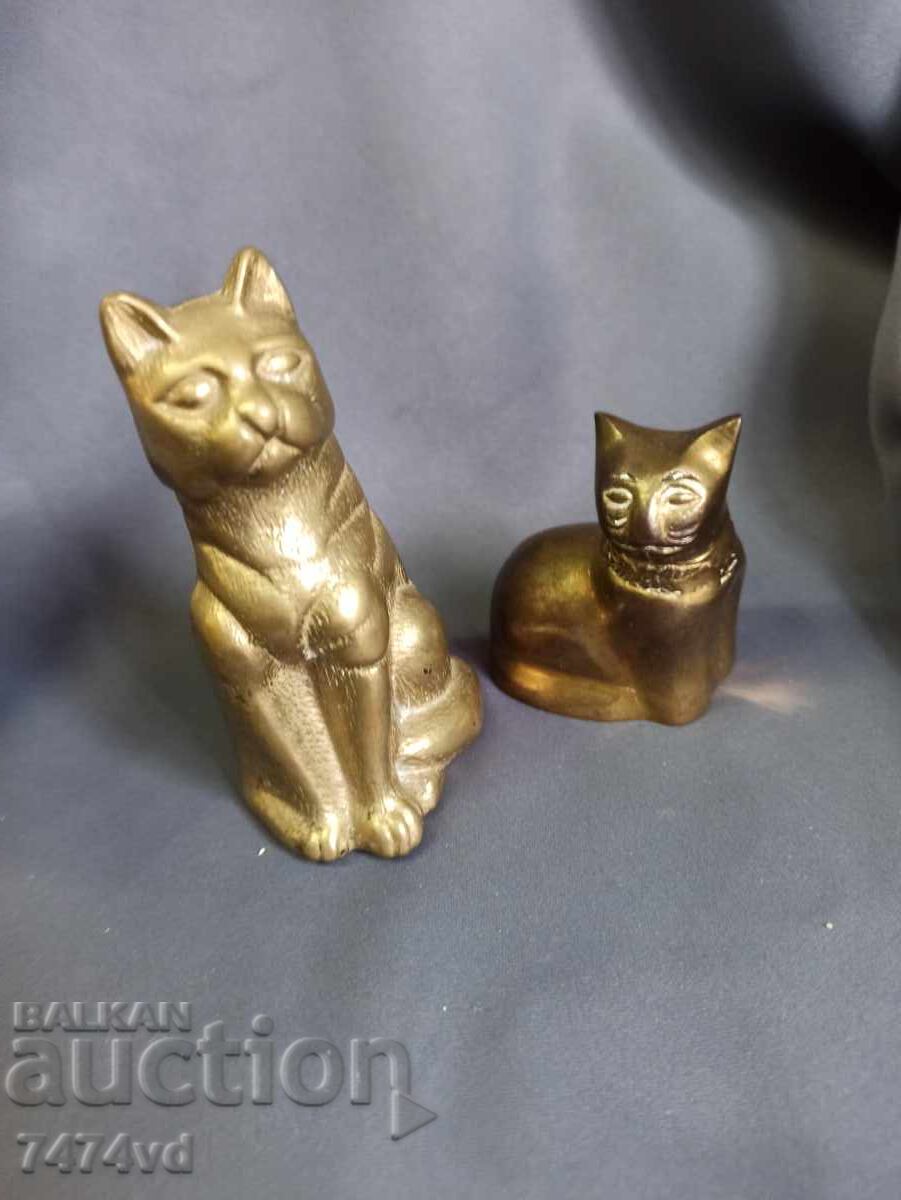 2 BRONZE CATS 2 BRONZE CATS