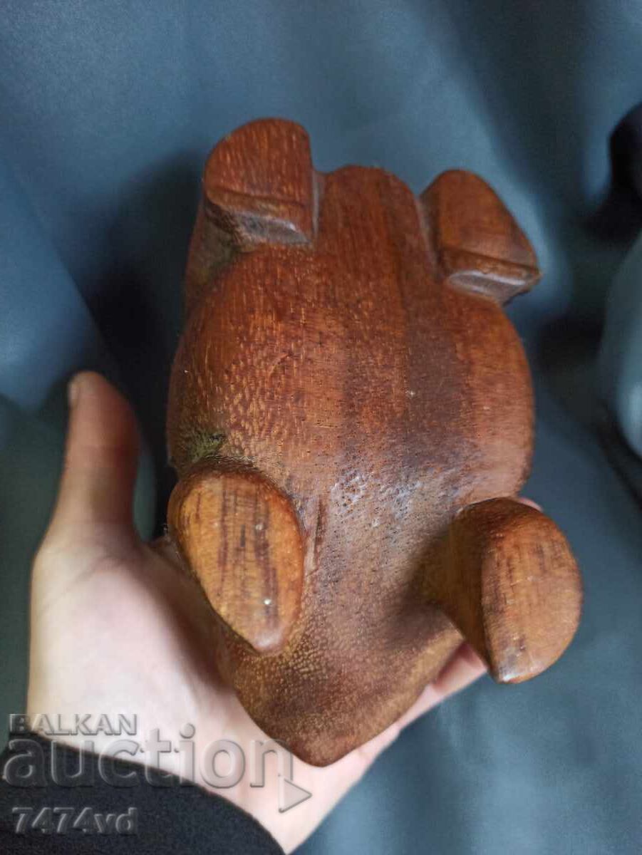 Auction WOODEN FROG PLASTIC FOR LUCK Auction WOODEN FROG PLASTIC FOR LUCK