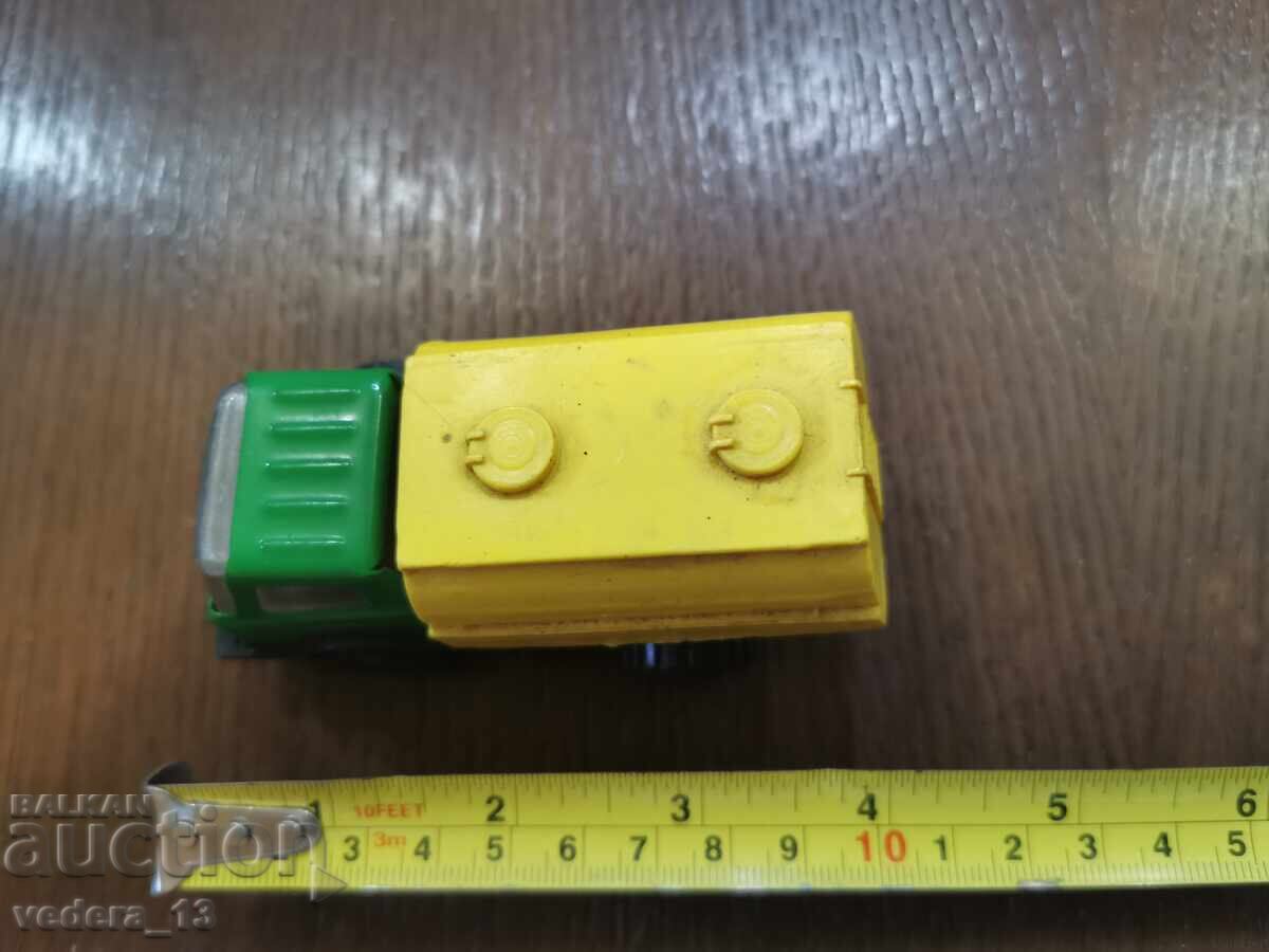 Auction COLLECTOR'S TROLLEY Auction COLLECTOR'S TROLLEY