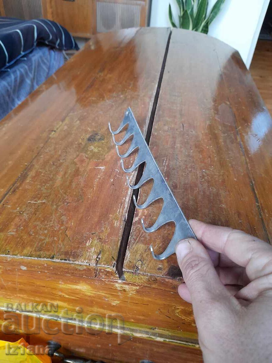 Auction Old cutlery hanger Auction Old cutlery hanger