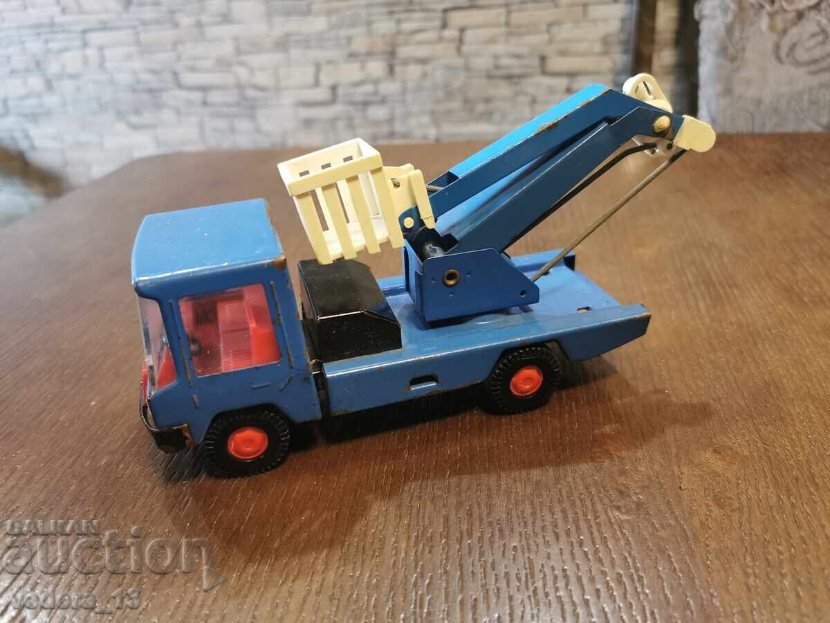 COLLECTOR'S TROLLEY COLLECTOR'S TROLLEY