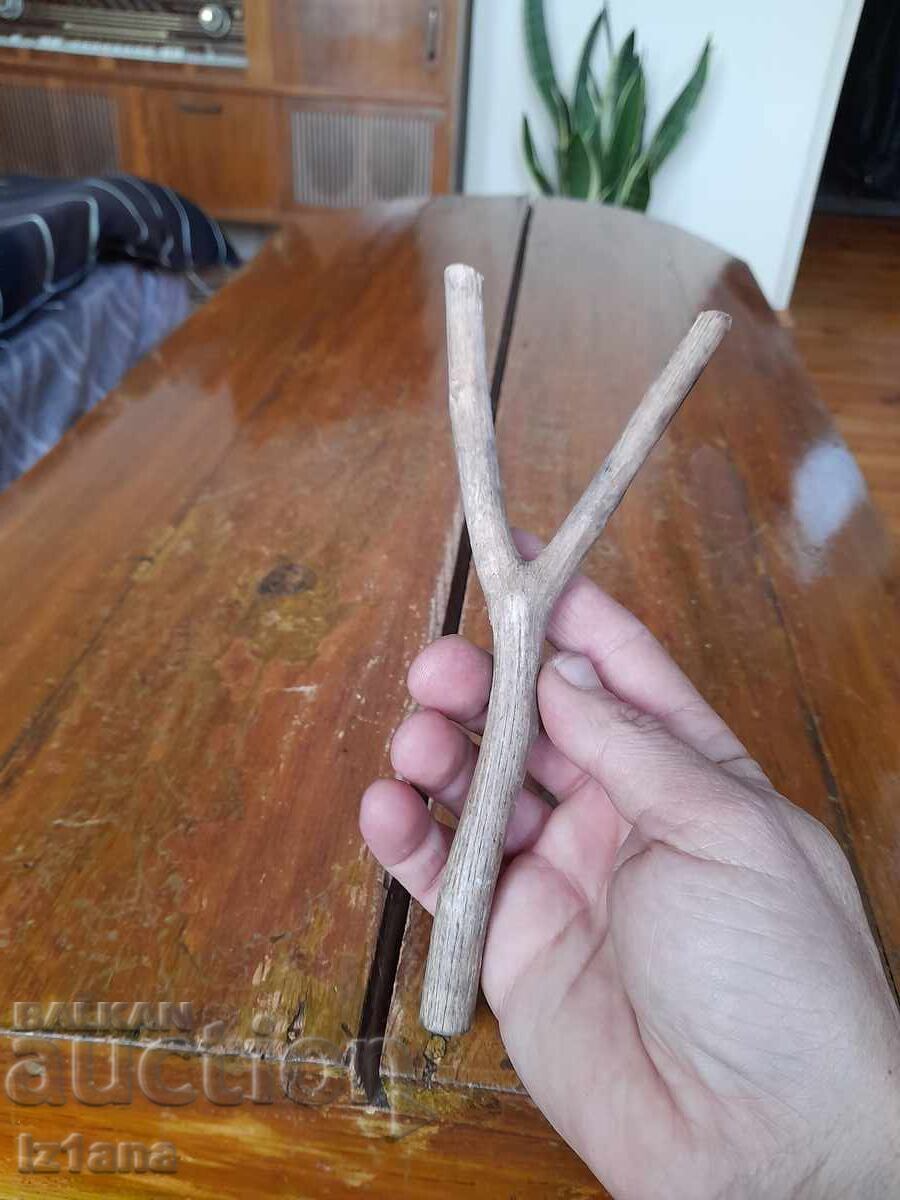 Auction  An old children's sling