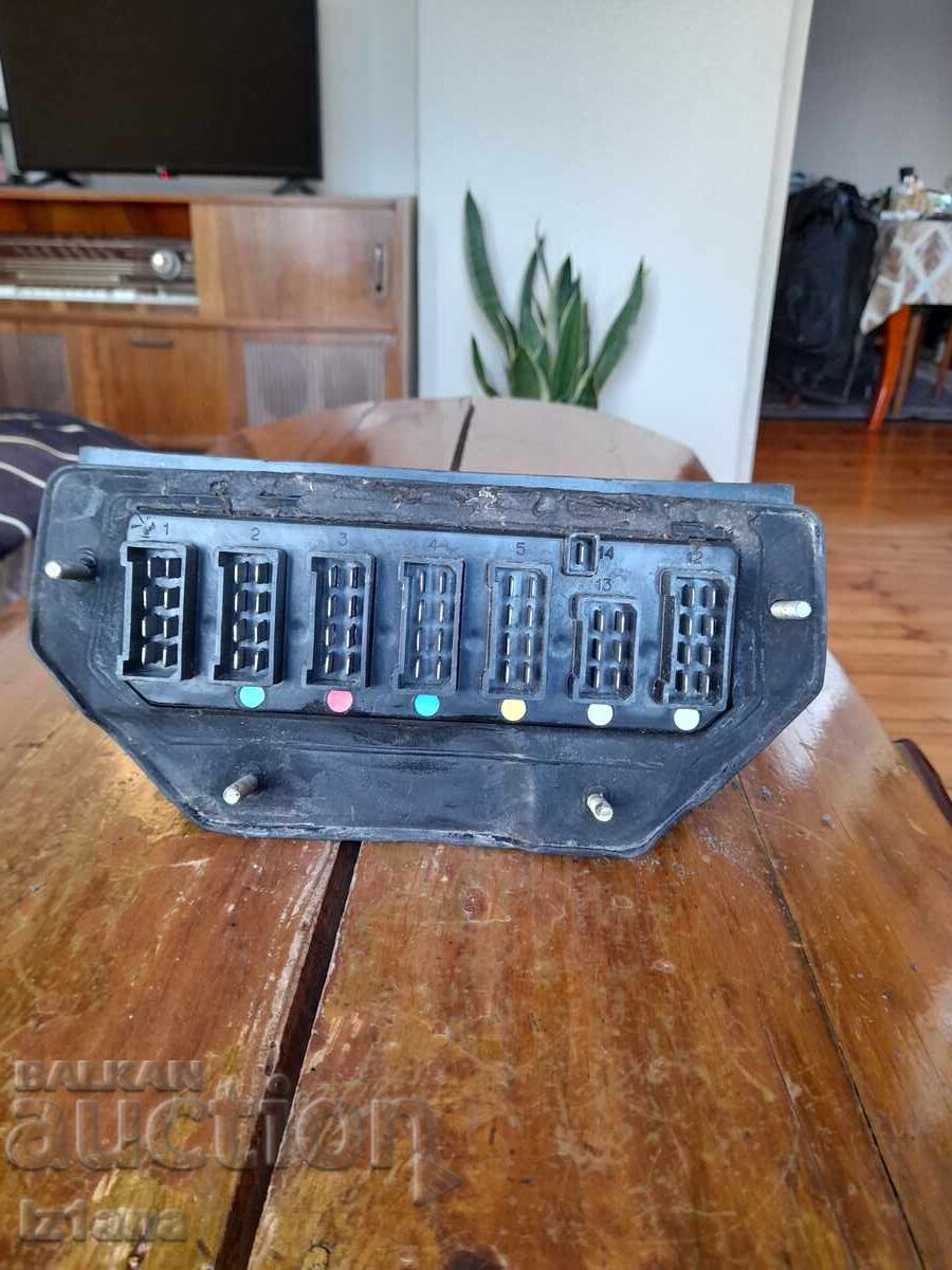 Δημοπρασία Πλακέτα διακόπτη ανάφλεξης Lada, VAZ Δημοπρασία Πλακέτα διακόπτη ανάφλεξης Lada, VAZ