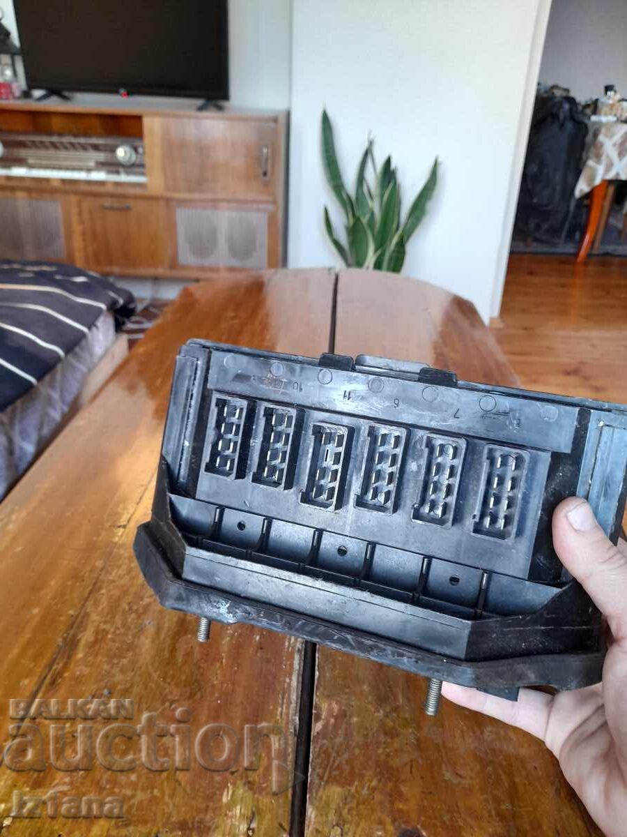 Πλακέτα διακόπτη ανάφλεξης Lada, VAZ - 5 Πλακέτα διακόπτη ανάφλεξης Lada, VAZ - 5