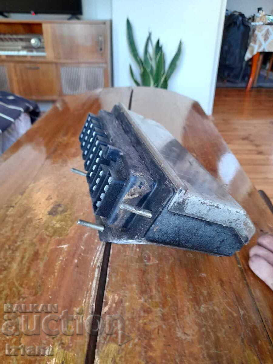 Licitație Tabla comutator aprindere Lada, VAZ Licitație Tabla comutator aprindere Lada, VAZ