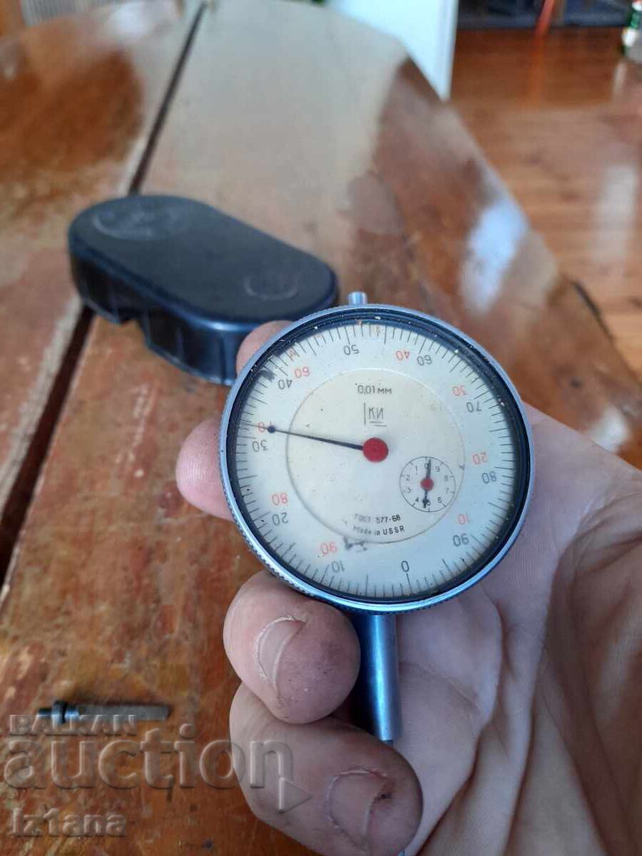 Delivery of Old indicator clock, odometer Delivery of Old indicator clock, odometer