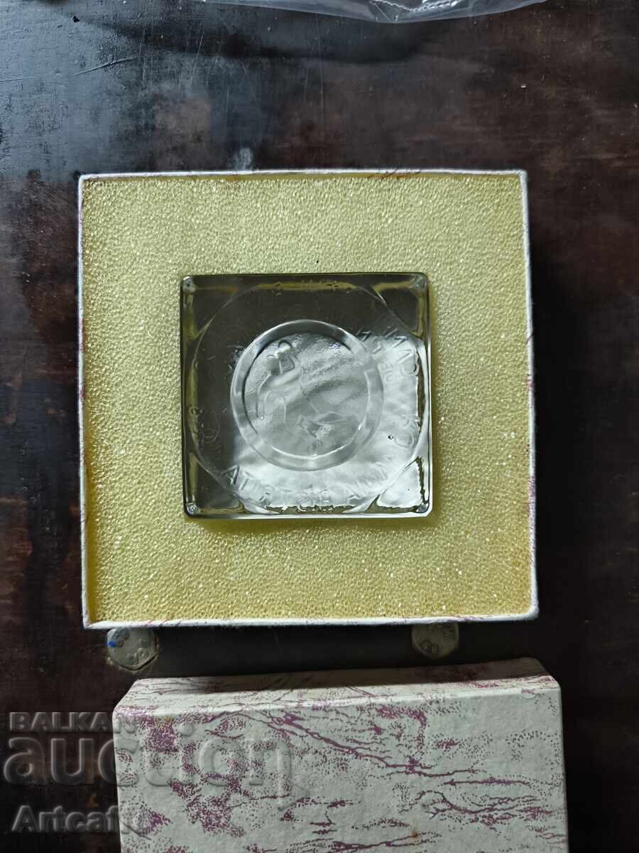 crystal plaque crystal plaque