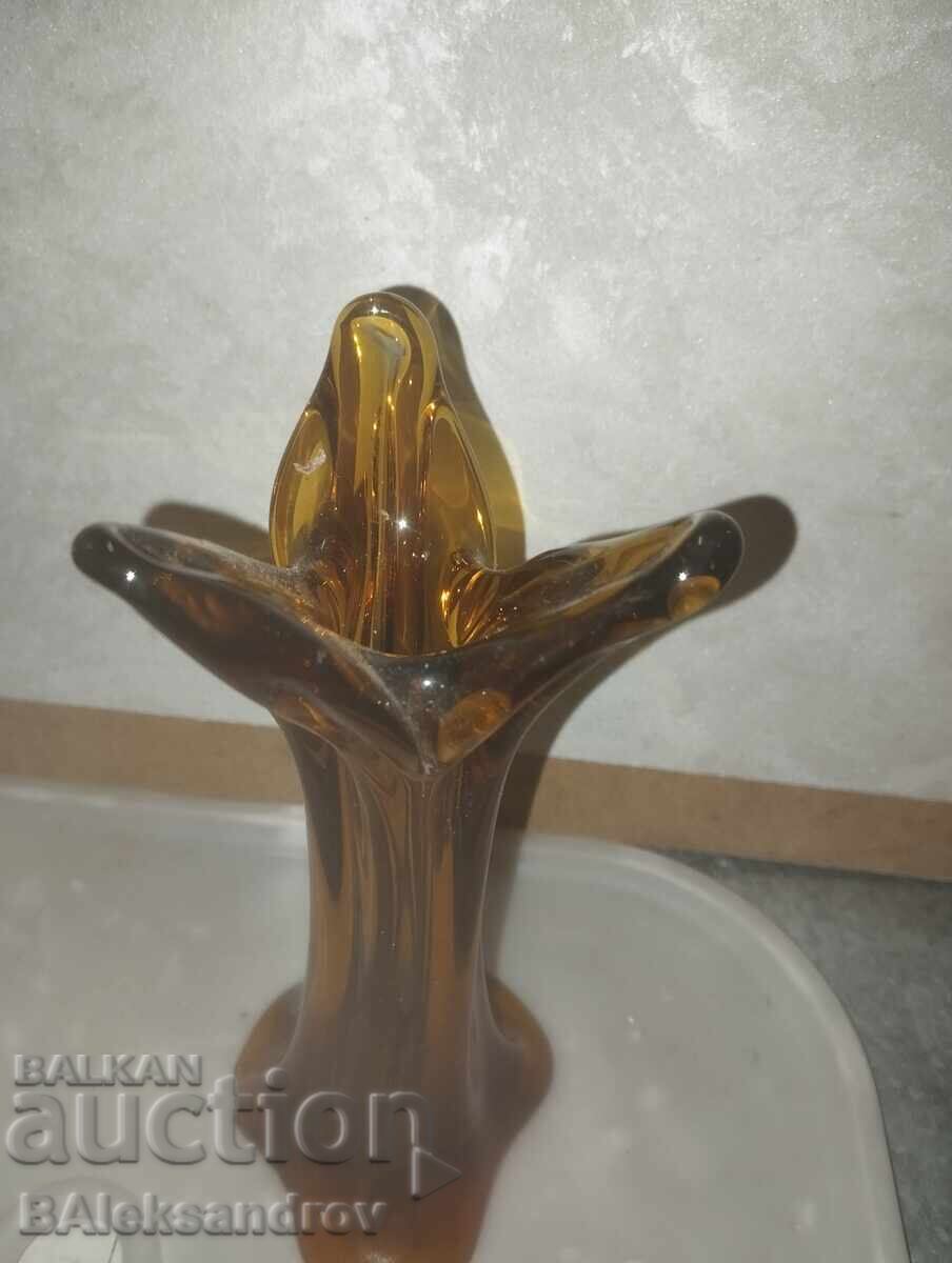 Ваза стъкло ръчна изработка с цена 9.00 лв. | € 4.60 Ваза стъкло ръчна изработка с цена 9.00 лв. | € 4.60