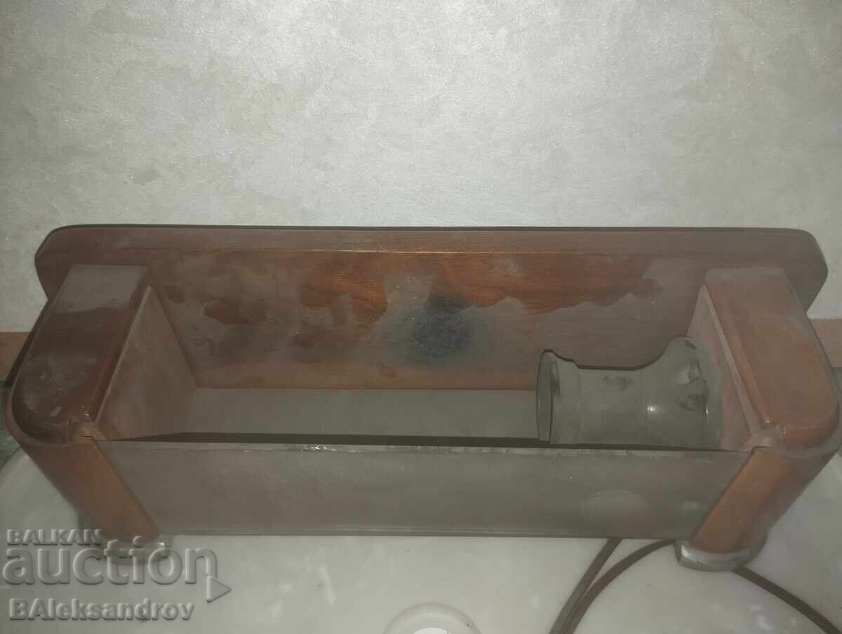 Retro wall lamp uncleaned with price 22.00 BGN | € 11.25