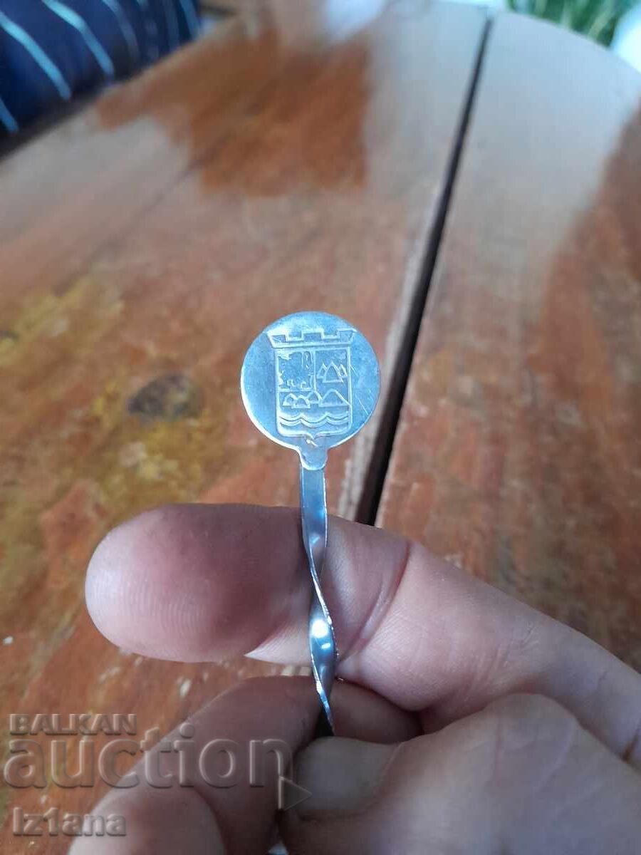 Auction  Old spoon for spices, sauces