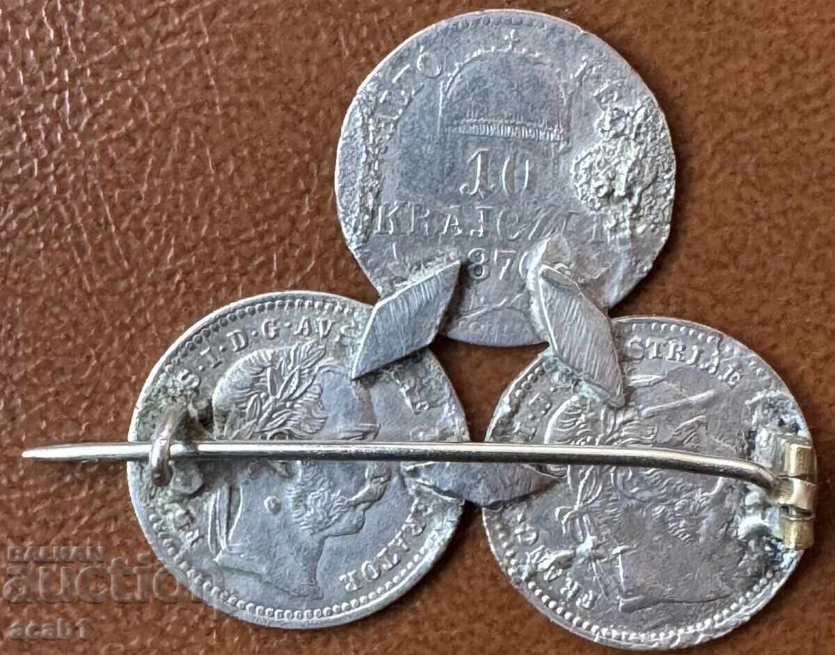 Broșă monedă de argint cu preț € 14.99 | 29.32 BGN Broșă monedă de argint cu preț € 14.99 | 29.32 BGN