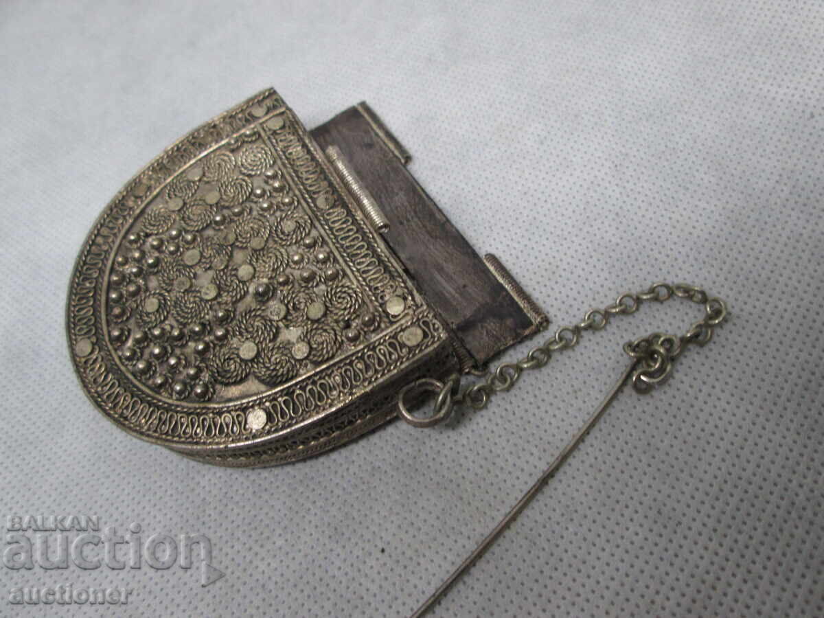 TOBACCO BOX SILVER YEMENI FILIGREE 19TH CENTURY - 7 TOBACCO BOX SILVER YEMENI FILIGREE 19TH CENTURY - 7