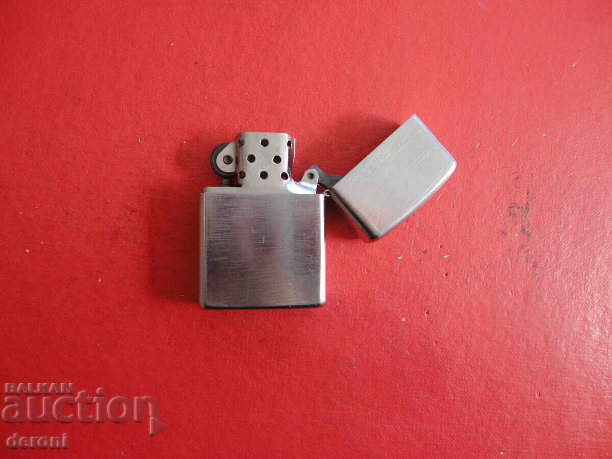 Αναπτήρας βενζίνης 3 με τιμή 10.00 BGN | € 5.11