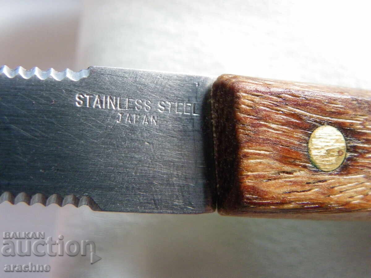 Γνήσιο ιαπωνικό μαχαίρι γκρέιπφρουτ με τιμή 35.00 BGN | € 17.90 Γνήσιο ιαπωνικό μαχαίρι γκρέιπφρουτ με τιμή 35.00 BGN | € 17.90