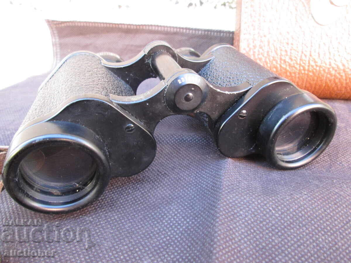GERMAN BINOCULARS - CARL ZEISS WITH CASE - 5 GERMAN BINOCULARS - CARL ZEISS WITH CASE - 5