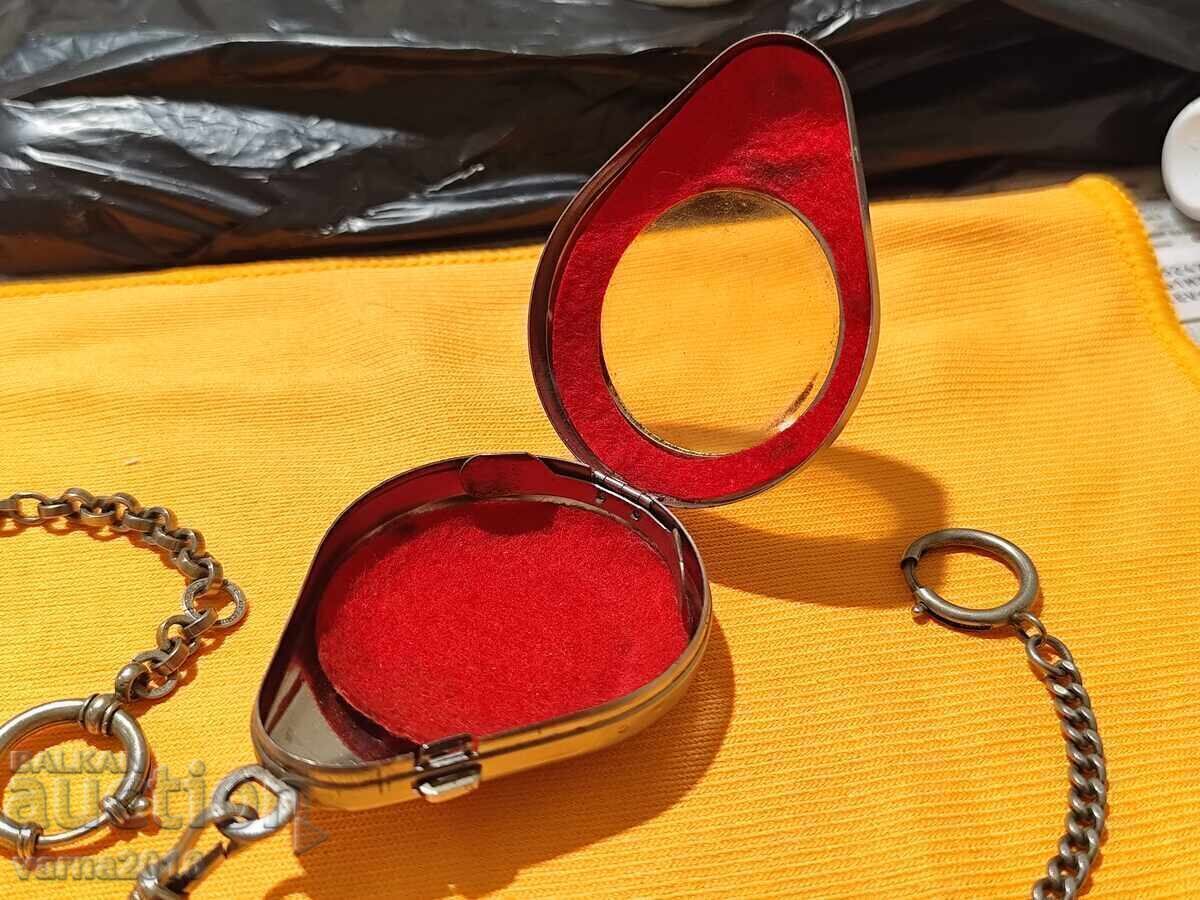 Παράδοση Παρτίδα Δύο Κομμάτια Kyusteki + ΠΑΛΙΟ ΚΟΥΤΙ ΡΟΛΟΙ ΤΣΕΠΗΣ