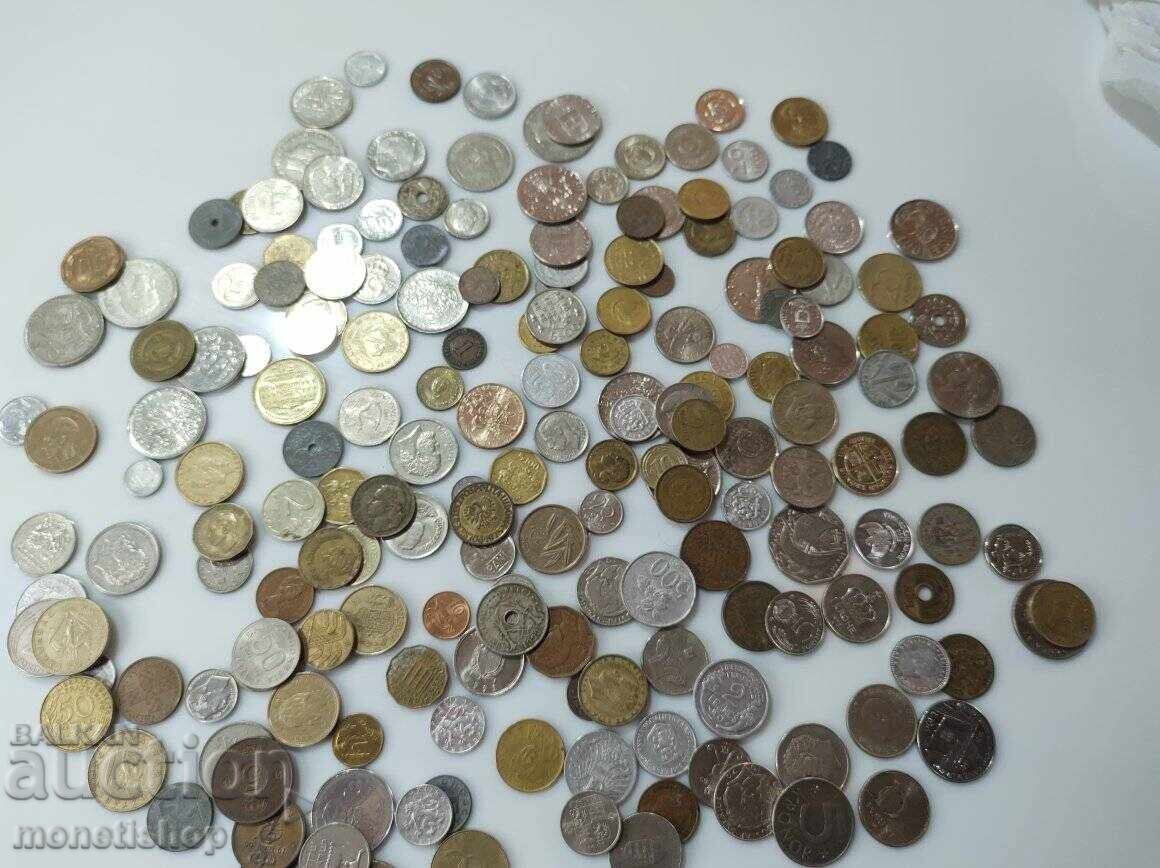One kilogram of world coins One kilogram of world coins