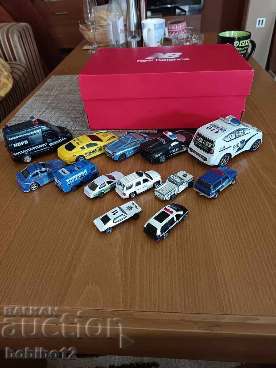 Delivery of Lot of 13 police cars Delivery of Lot of 13 police cars