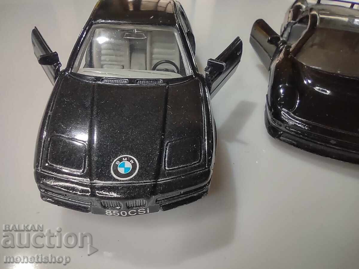 Two 1:42 scale carts - 6