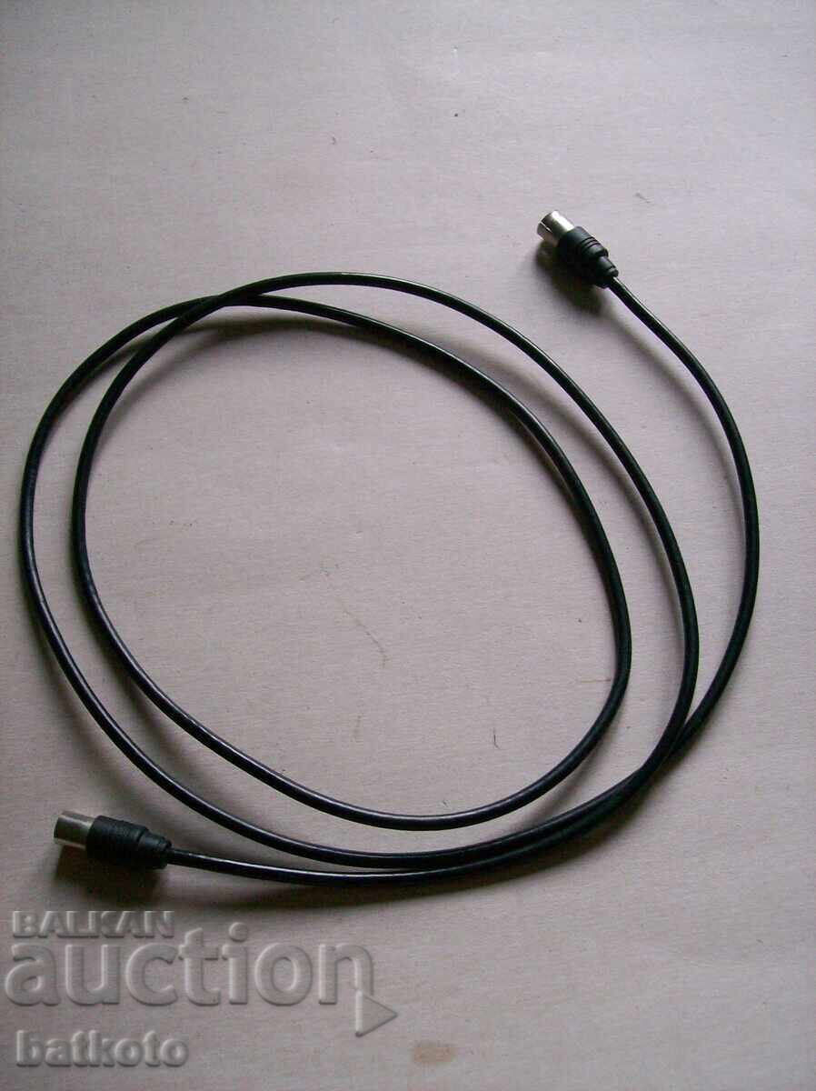 Old video cable Old video cable