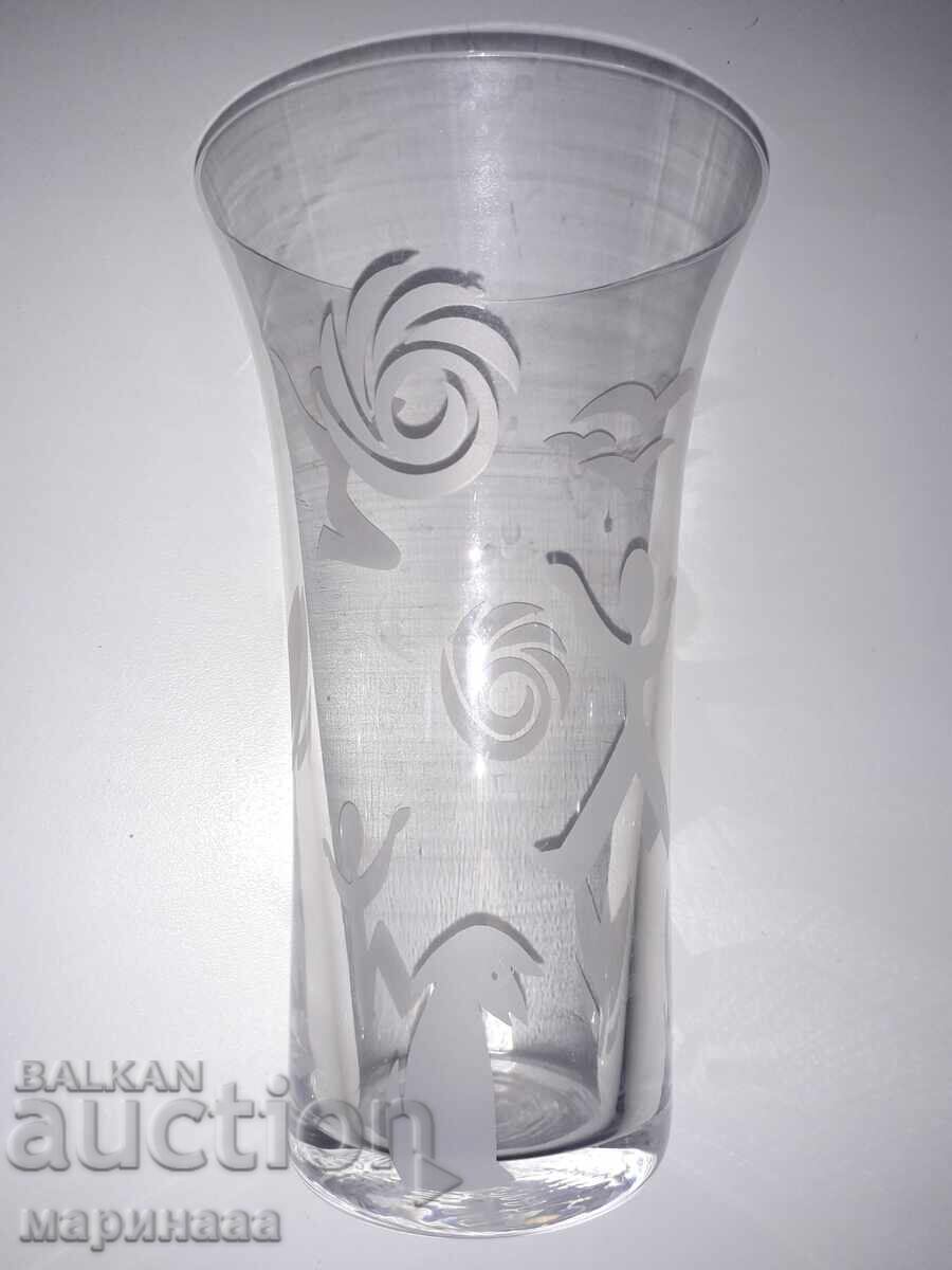 NEW VASE. SOLID. GLASS NEW VASE. SOLID. GLASS