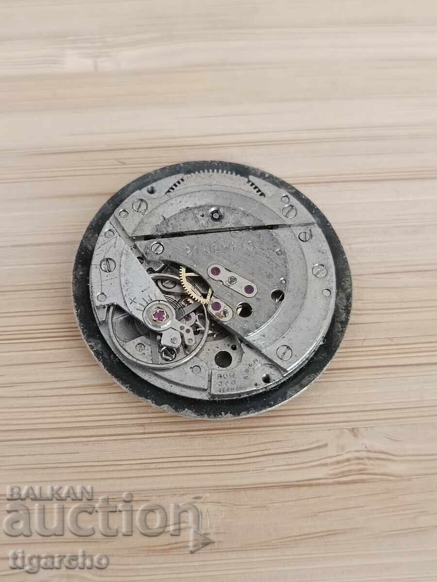 Men's watch movement - 5 Men's watch movement - 5