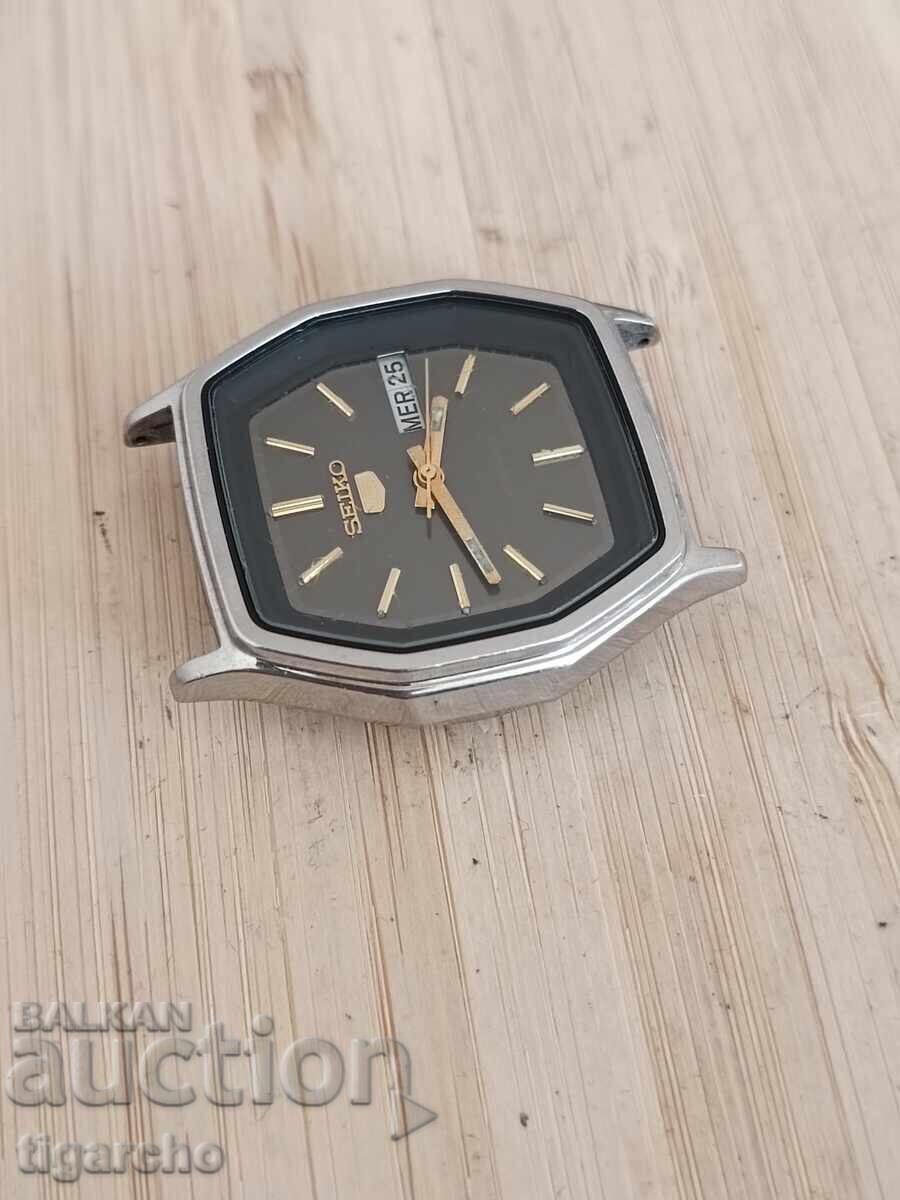 Часовник Seiko 5 - 6