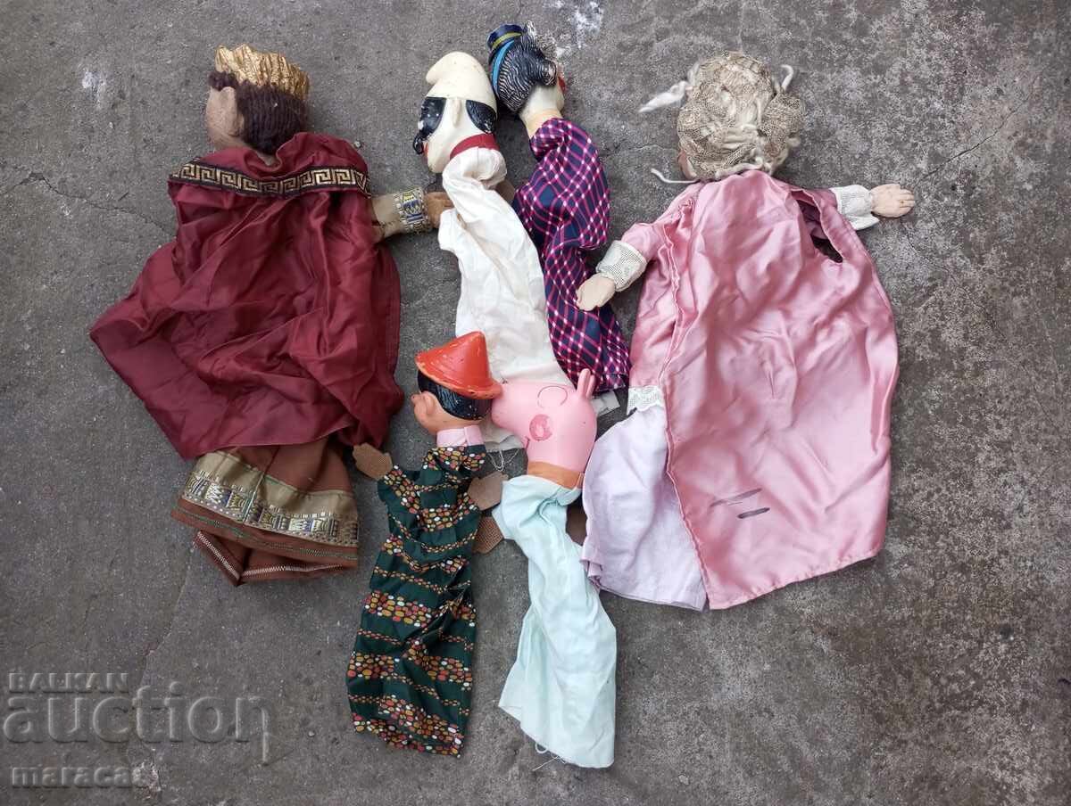 Old puppets for puppet theater with price 25.00 BGN | € 12.78 Old puppets for puppet theater with price 25.00 BGN | € 12.78