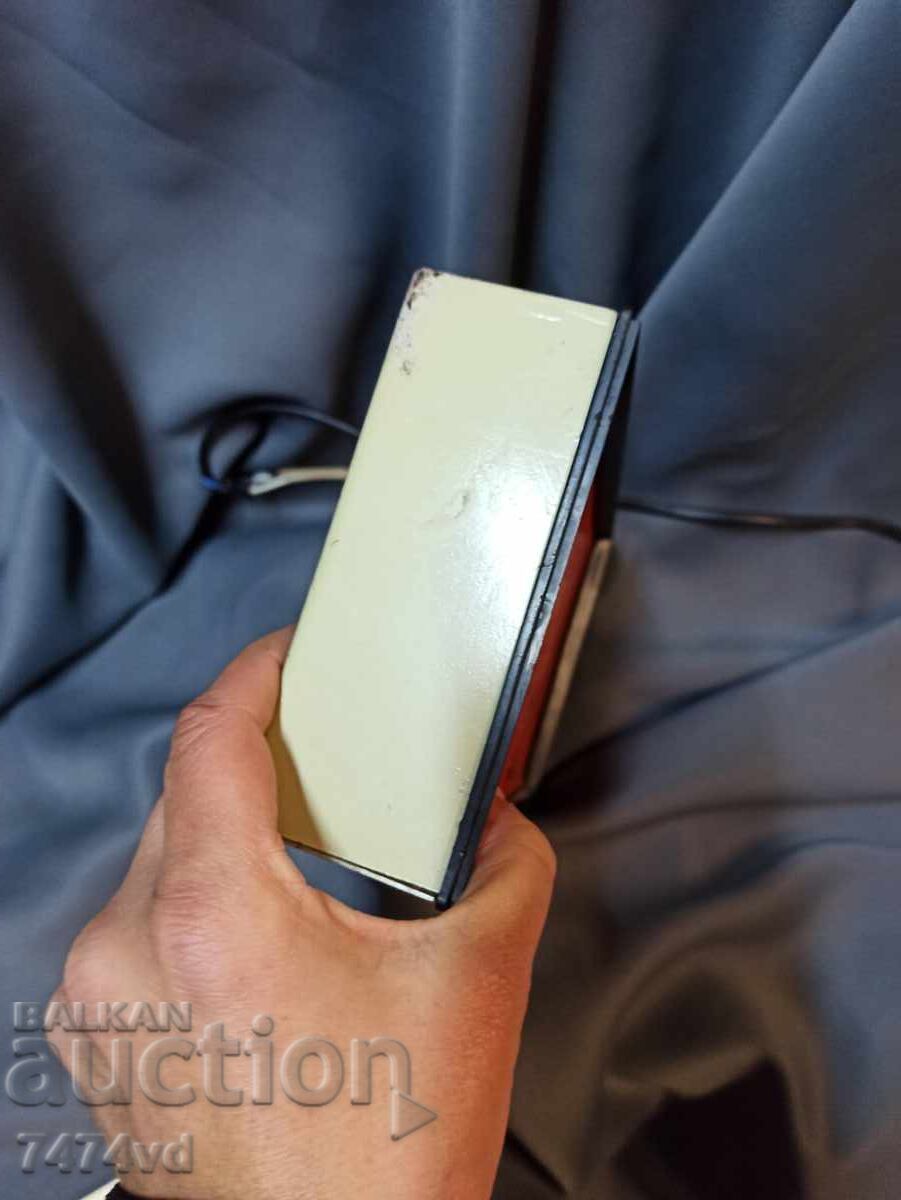 Аукцион Много рядка соц. лампа- 80 те години - Ну погоди!!! Аукцион Много рядка соц. лампа- 80 те години - Ну погоди!!!