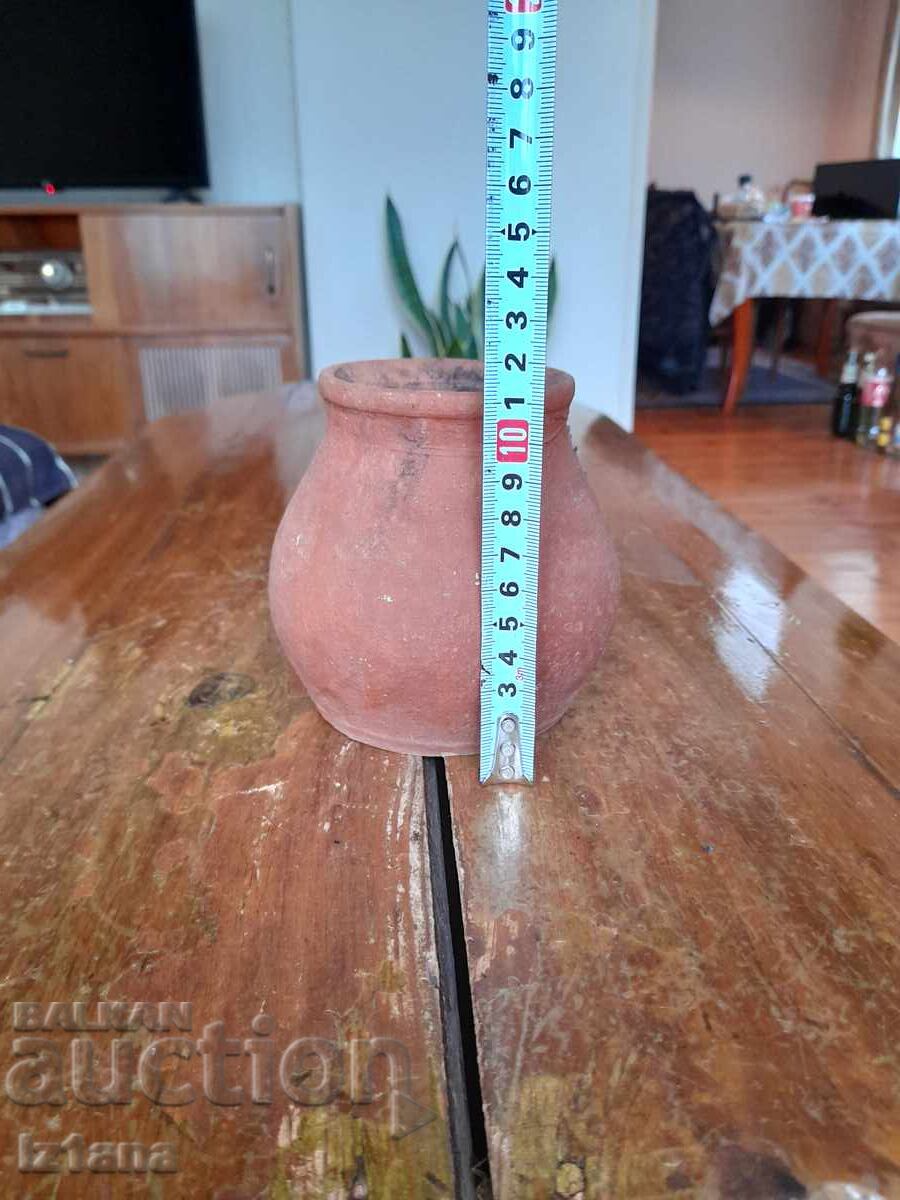 Auction Antique ceramic pot Auction Antique ceramic pot