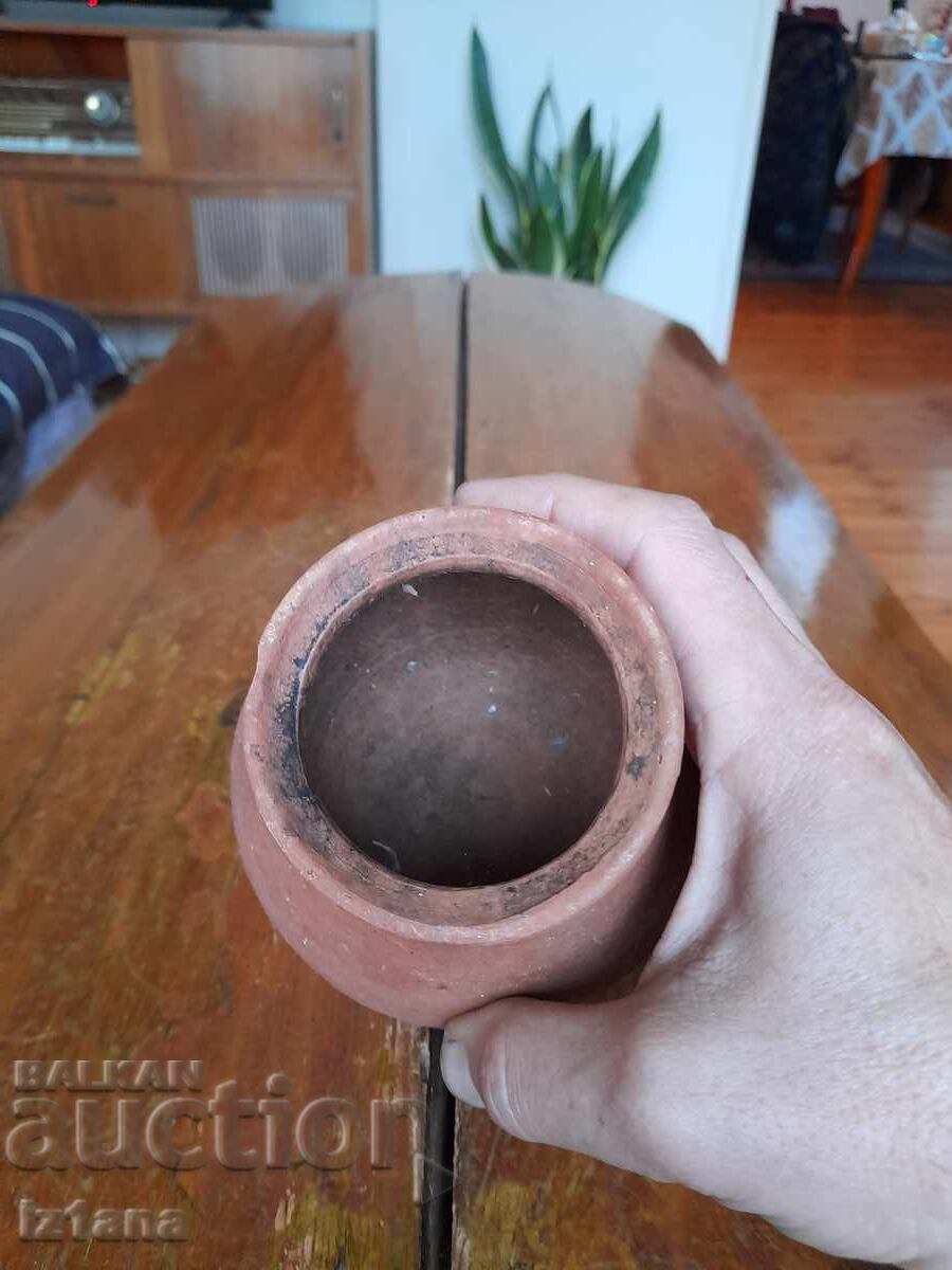Delivery of Antique ceramic pot Delivery of Antique ceramic pot
