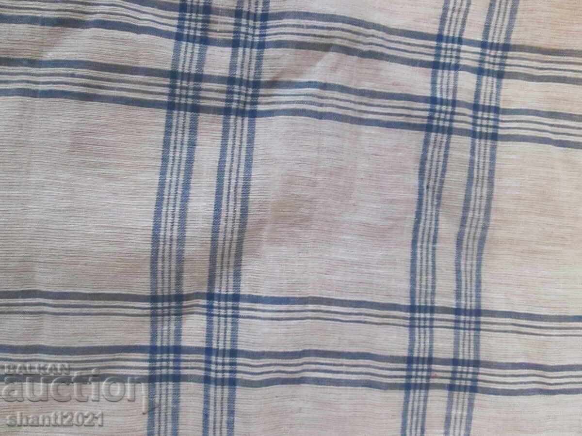 Antique chenille tablecloth and hand-woven towel with price 55.00 BGN | € 28.12 Antique chenille tablecloth and hand-woven towel with price 55.00 BGN | € 28.12