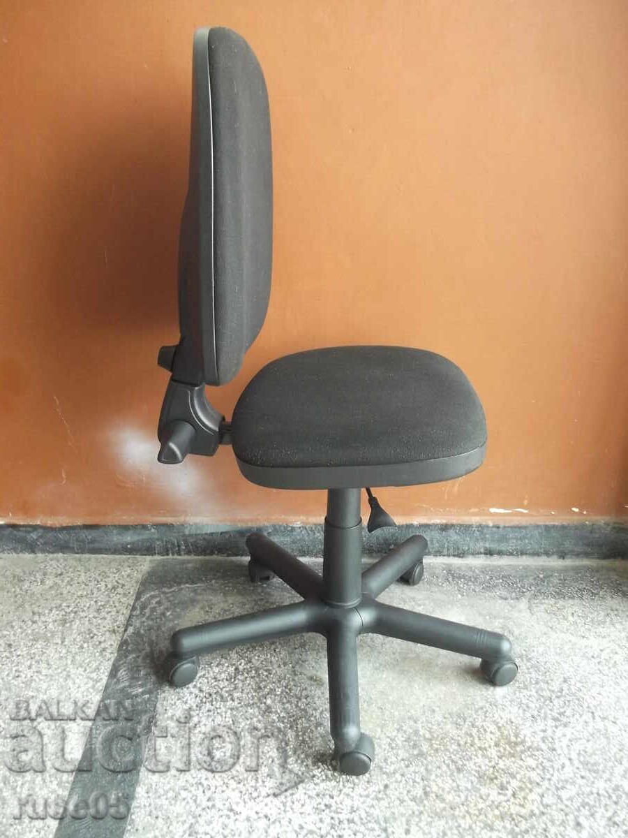 Delivery of Office chair - 7 Delivery of Office chair - 7