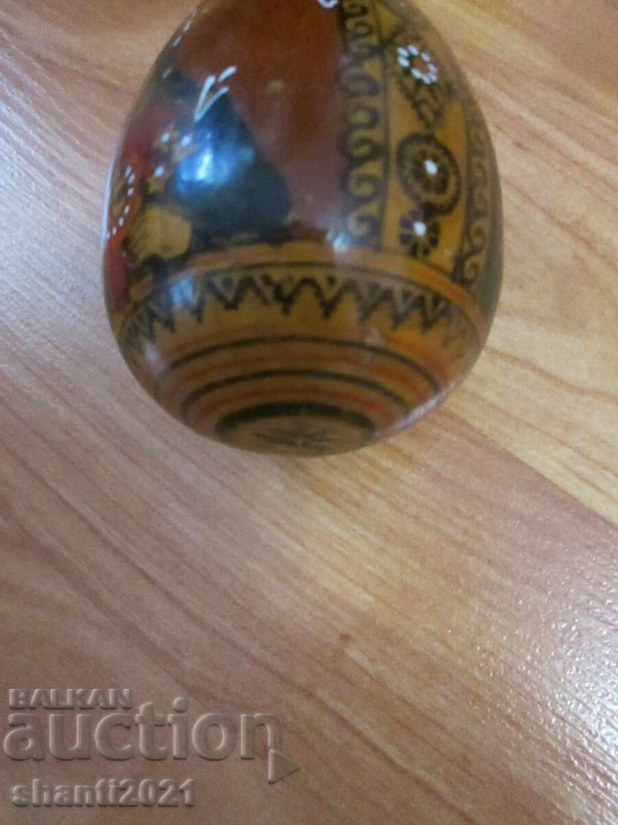 Antique Icon, wooden egg, hand painted, Christ, Mary with price 25.00 BGN | € 12.78 Antique Icon, wooden egg, hand painted, Christ, Mary with price 25.00 BGN | € 12.78