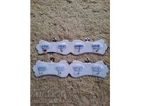 Стара емайлирана закачалка 2 броя.