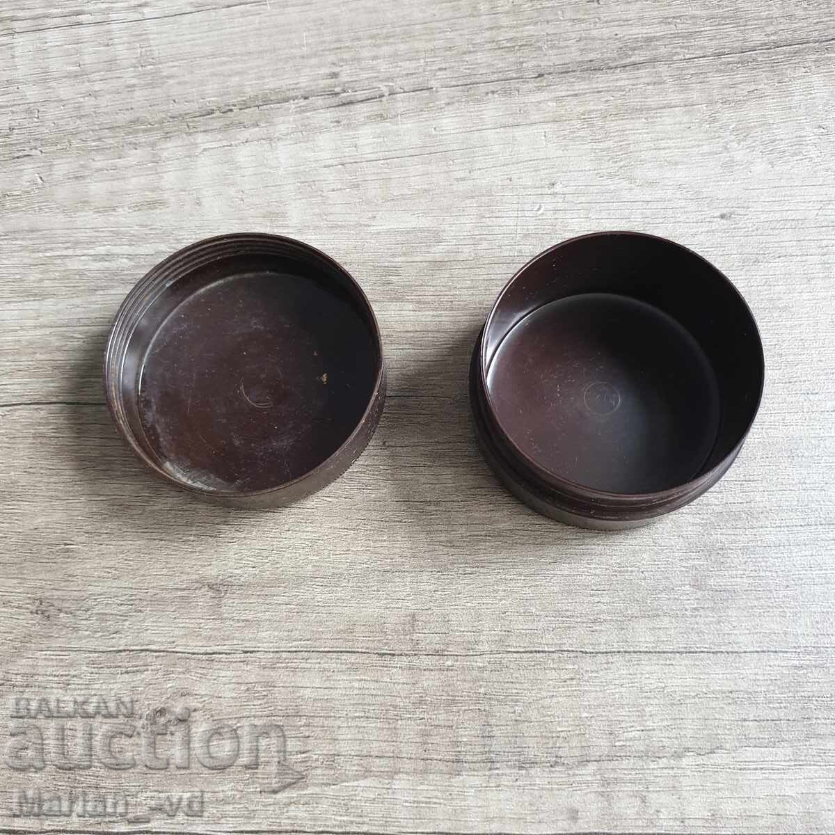 Empty Bakelite Box PELIKAN 1930 with price 20.00 BGN | € 10.23 Empty Bakelite Box PELIKAN 1930 with price 20.00 BGN | € 10.23